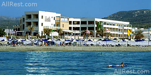 Pearl Beach Hotel 